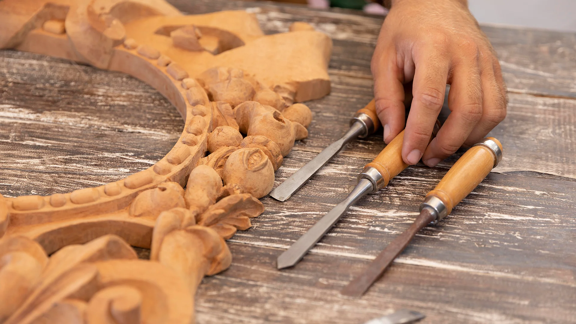 Featured image for “Wood for Woodworking: Expert Tips to Maximize Quality and Craftsmanship”