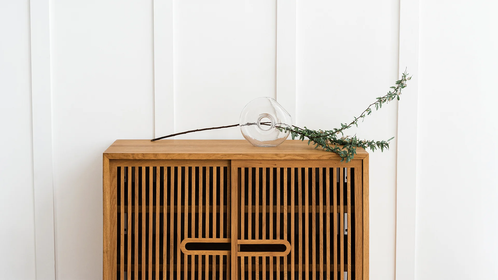 Featured image for “How to Balance Quality and Efficiency in Woodworking Projects”